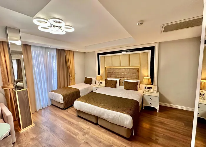 Pell Palace & Spa